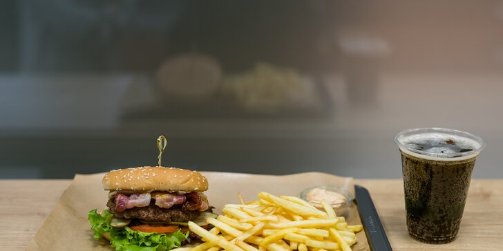 BIO hovädzie burger menu v bistre Zelený Strom