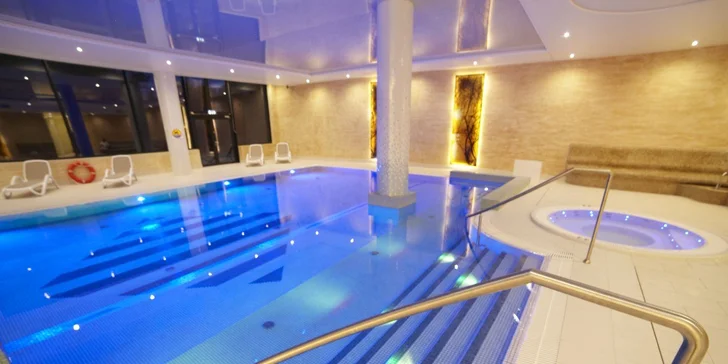 Dovolenka pri Baltskom mori: hotel pri pláži v blízkosti národného parku, wellness a polpenzia