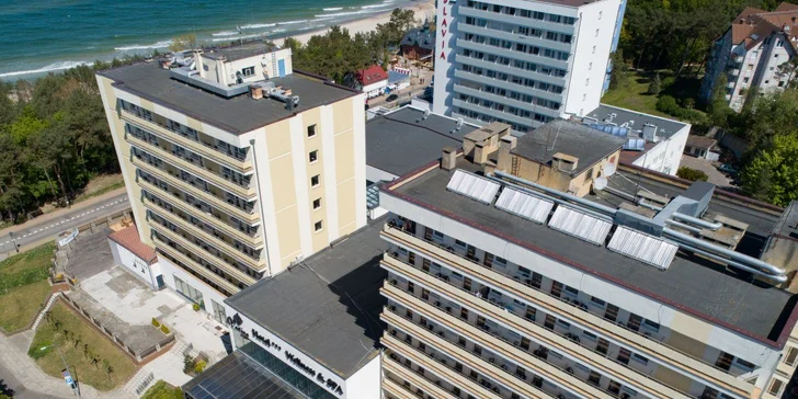Dovolenka pri Baltskom mori: hotel pri pláži v blízkosti národného parku, wellness a polpenzia