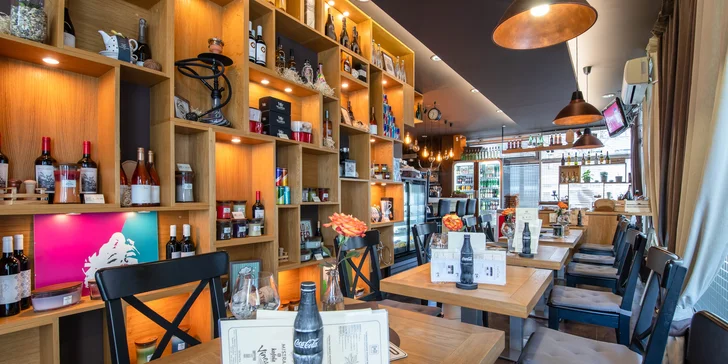 Oslaď si deň "take away" sladkými wafflami s ovocím, polevou a šľahačkou