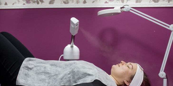Manuálne čistenie pleti s masážou a úpravou obočia či ozonizérom