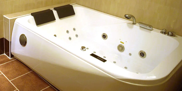 Relax na južnej Morave: polpenzia a wellness s vonkajším bazénom