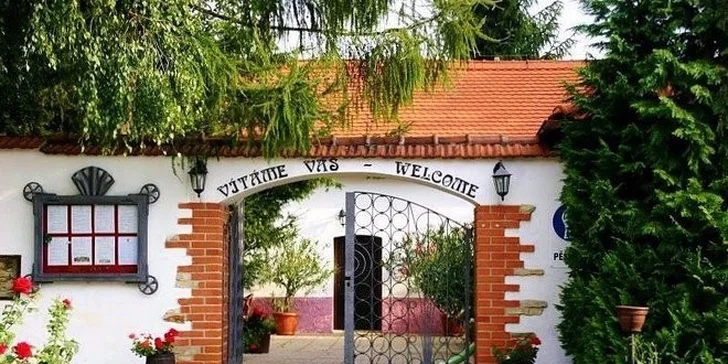 Pobyt v stovežatej Prahe: bohaté raňajky a poukaz na večeru