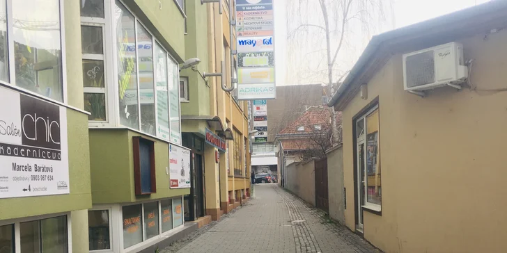 Najlepšia prírodná biopedikúra rybičkami Garra rufa