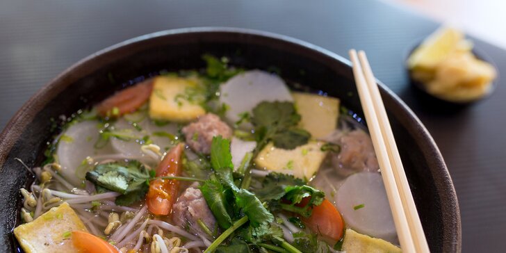 Chutné polievky a rezance - nechajte si doručiť kúsok Vietnamu priamo k vám domov!