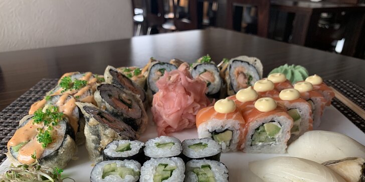 Famózny sushi špeciál pre 2 osoby v SUSHIHANIL