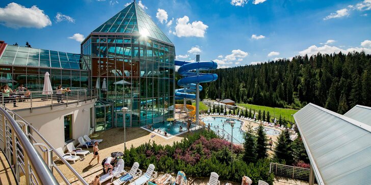Dovolenka pre dvoch v adult friendly hoteli, výhľad na poľské Tatry a varianty s aquaparkom Termy Bukovina