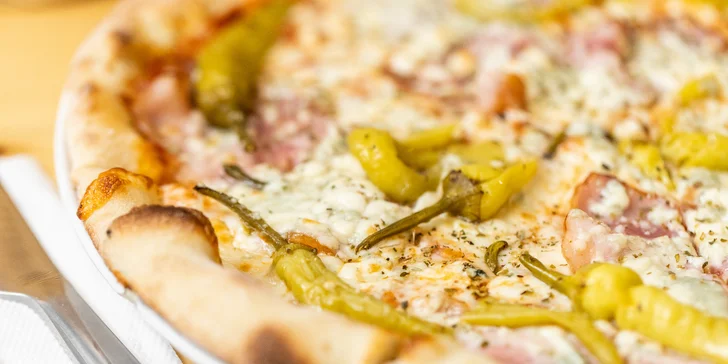 Skoč si po chrumkavú pizzu alebo si ju nechaj doviezť - na výber 10 druhov!