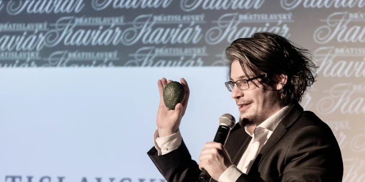 ONLINE STREAM: zábavná glosátorská show Bratislavský Kaviár