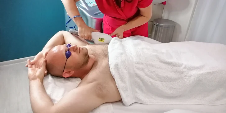 Odstraňovanie chĺpkov IPL prístrojom - aj pre mužov!