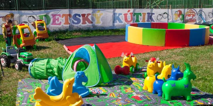 Splňte svojim deťom sen: prenájom nafukovacích atrakcií na oslavu
