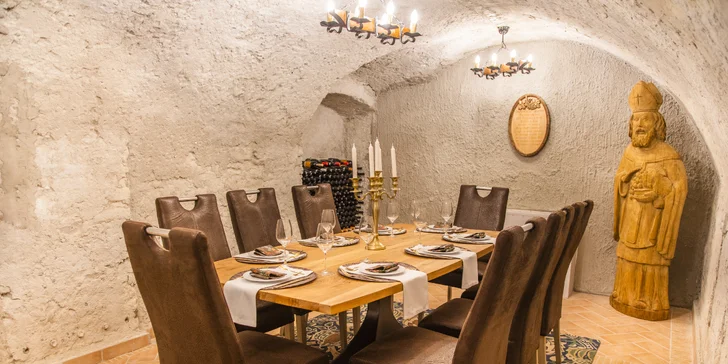 Kaštieľ Dezasse Jaslovské Bohunice **** - romantika s neobmedzeným wellness a špičkovou gastronómiou