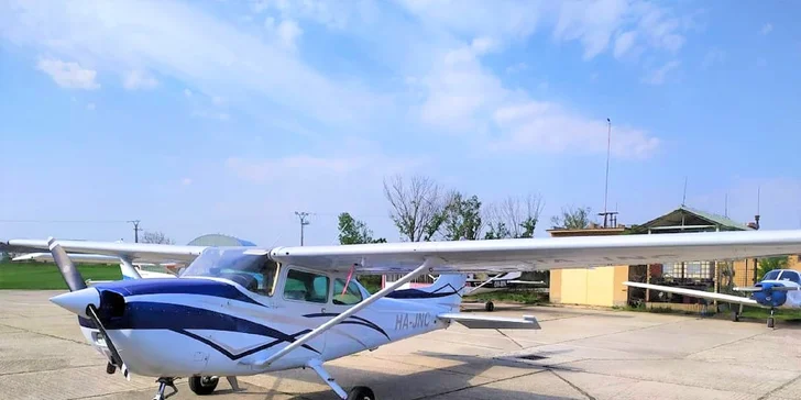 Vzneste sa do vzduchu a vyskúšajte si, aké to je byť pilotom!