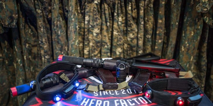 Zábava pri laser tagu v HERO FACTORY - najnovší typ zbraní