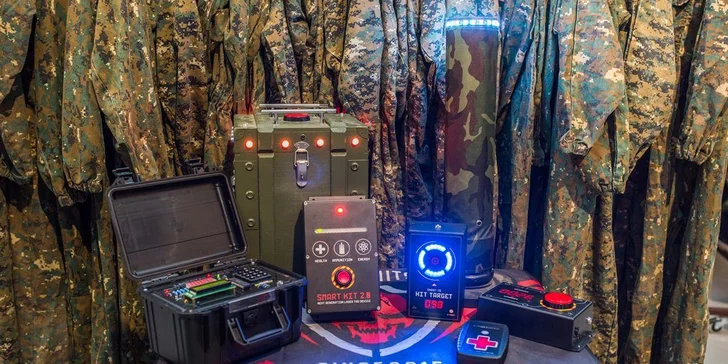 Zábava pri laser tagu v HERO FACTORY - najnovší typ zbraní