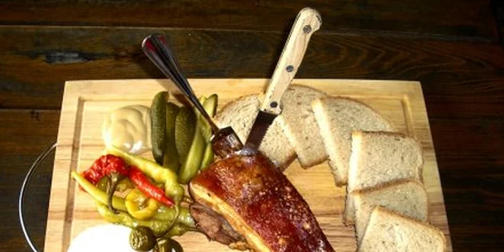 5,90 eur za grilované marinované bravčové rebierka (1kg) ALEBO šťavnatý tatársky biftek (200g) a 6ks hrianok. Výborné pochúťky pre pravých gurmánov so zľavou 69%