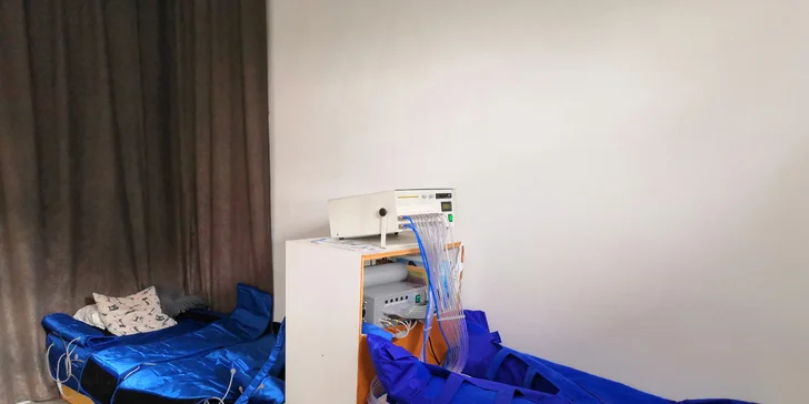 Koniec opuchom a celulitíde vďaka lymfodrenáži nôh, brucha či dokonca celého tela