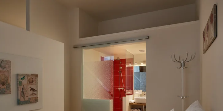 Až 7 nocí v krásnom apartmáne v centre Prahy a plavba po Vltave či večera v krčme