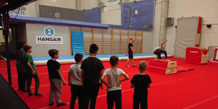 Prázdninové akčné kempy v Hangair Action Sports Academy