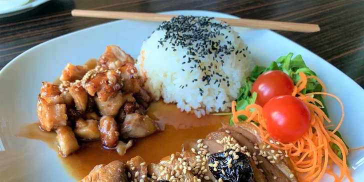 Letné degustačné menu teplých japonských jedál pre 2 osoby