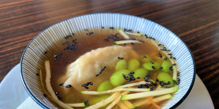 Letné degustačné menu teplých japonských jedál pre 2 osoby