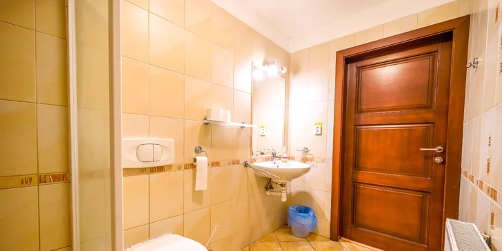 Silvester v Penzióne Troika: komfortné ubytovanie, raňajky a sauna