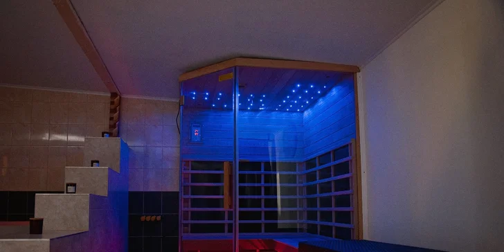Oddych vo wellness s masážou podľa vlastného výberu pre 2 osoby vo Ville Pšenek