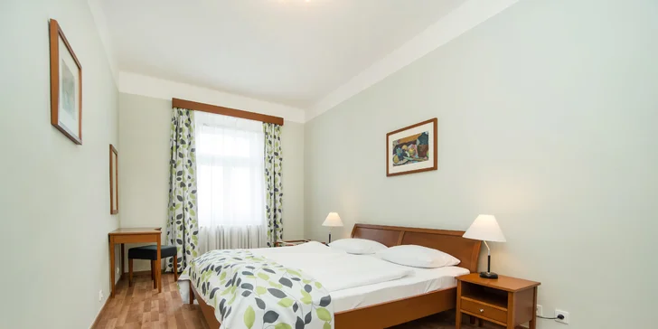 Královské Vinohrady až pre 6 osôb: moderný apartmán s kuchynkou, raňajky a vstup do sauny v cene