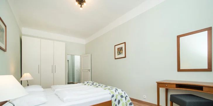 Královské Vinohrady až pre 6 osôb: moderný apartmán s kuchynkou, raňajky a vstup do sauny v cene