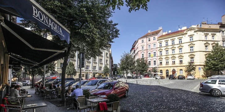 Královské Vinohrady až pre 6 osôb: moderný apartmán s kuchynkou, raňajky a vstup do sauny v cene