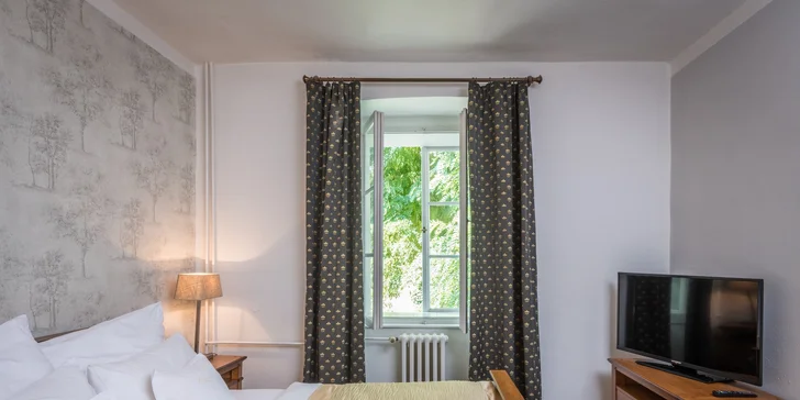 4 * pobyt v centre Prahy pre pár aj rodinu: luxusné izby, chutné jedlo, wellness procedúry aj vstupenky do Zoo