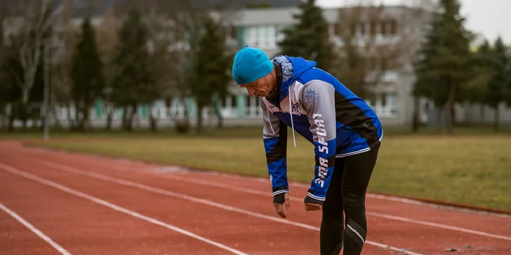 Mesačný bežecký tréningový program s profesionálnym inštruktorom