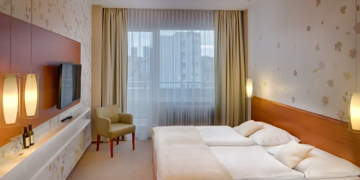 4* hotel v Brne: raňajky, večera a strešné wellness