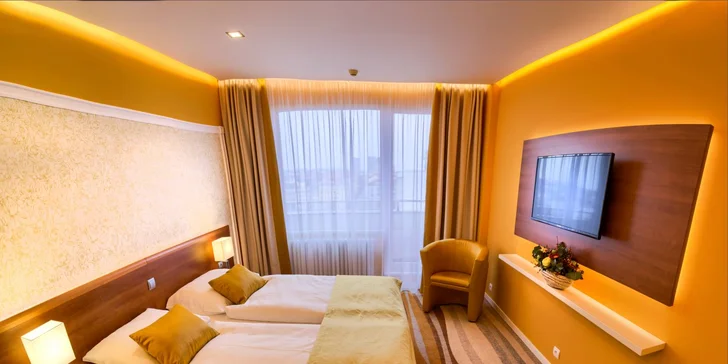 4* hotel v Brne: raňajky, večera a strešné wellness