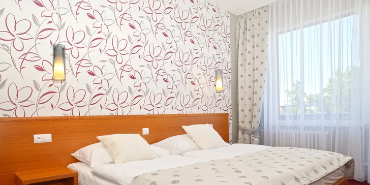 4* hotel v Brne: raňajky, večera a strešné wellness