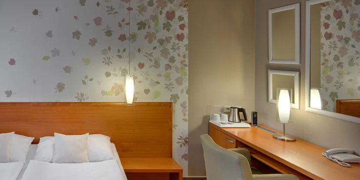 4* hotel v Brne: raňajky, večera a strešné wellness