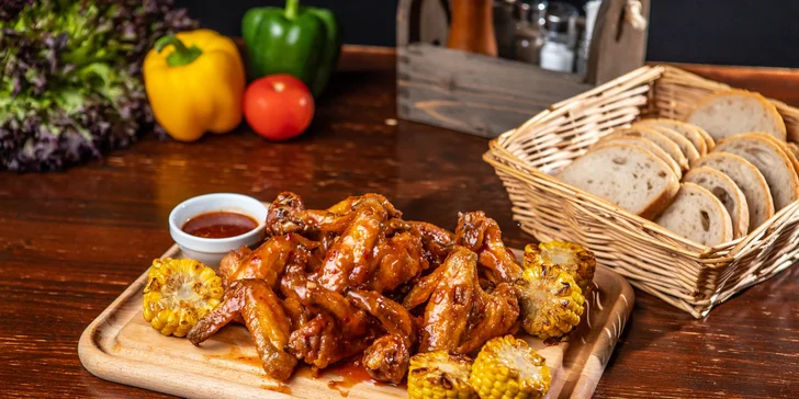 Smažený hejk, 1 kg grilovaných krídel alebo 2,6 kg mega kombo