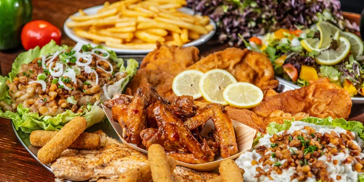 Smažený hejk, 1 kg grilovaných krídel alebo 2,6 kg mega kombo