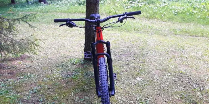 Spoznajte východ Slovenska na celoodpruženom e-biku Specialized Levo