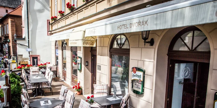 Romantický pobyt v centre Českého Krumlova: elegantné izby a špičková gastronómia