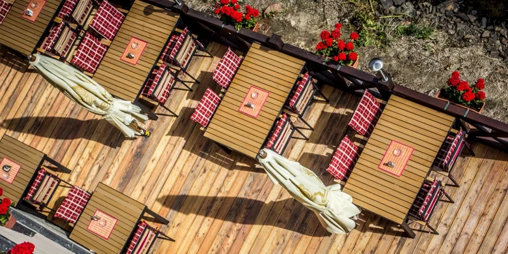 Romantický pobyt v centre Českého Krumlova: elegantné izby a špičková gastronómia