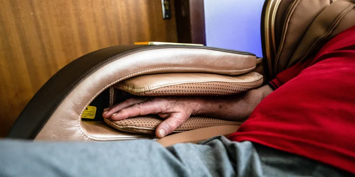 Prístrojová masáž celého tela vo fyzioterapeutickej ambulancii