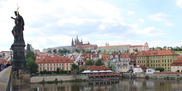 Netradičný pobyt v pražských Holešoviciach: vybavený houseboat až pre 6 osôb