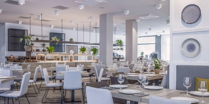 Vo dvojici alebo s rodinou do Krkonôš: nový 5* rezort s neobmedzeným wellness