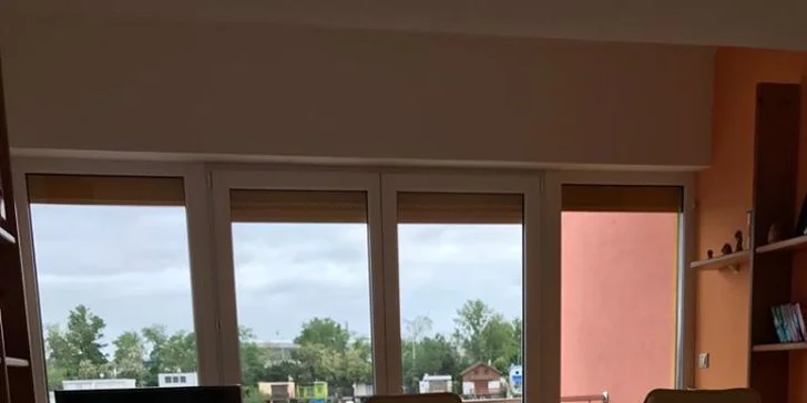 Super víkend na Slnečných jazerách: chata až pre 12 ľudí so súkromným vstupom do jazera