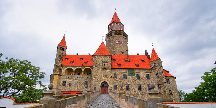 2-dňový poznávací zájazd: nádherný Moravský kras, rozprávkový hrad Bouzov a prehliadka Olomouca