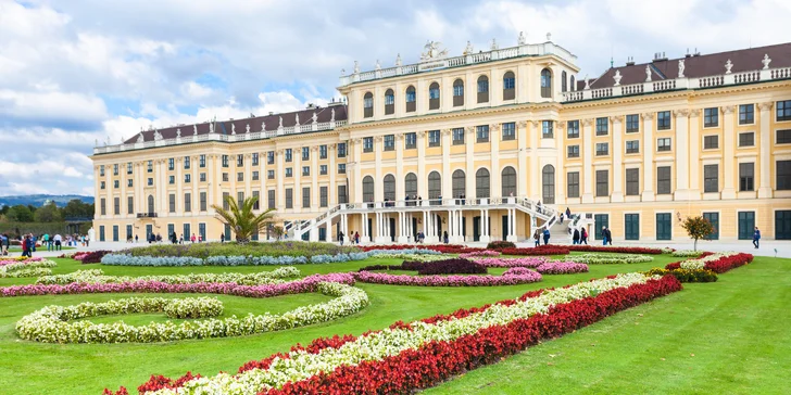 Nedeľný výlet do Viedne: čarovný zámok Schönbrunn, ZOO aj labyrint