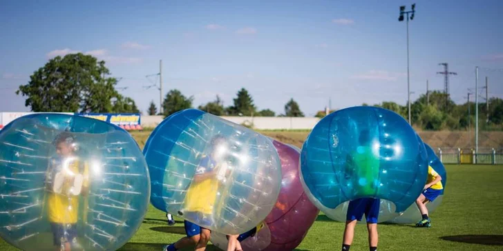 Je čas na poriadnu adrenalínovú zábavu: Zahrajte si bubble futbal!
