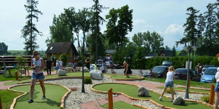 Zábava pri ADVENTURE GOLFE vo Vysokých Tatrách