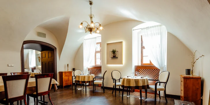 3-chodová večera + wellness alebo bowling v hoteli Chateau Appony****